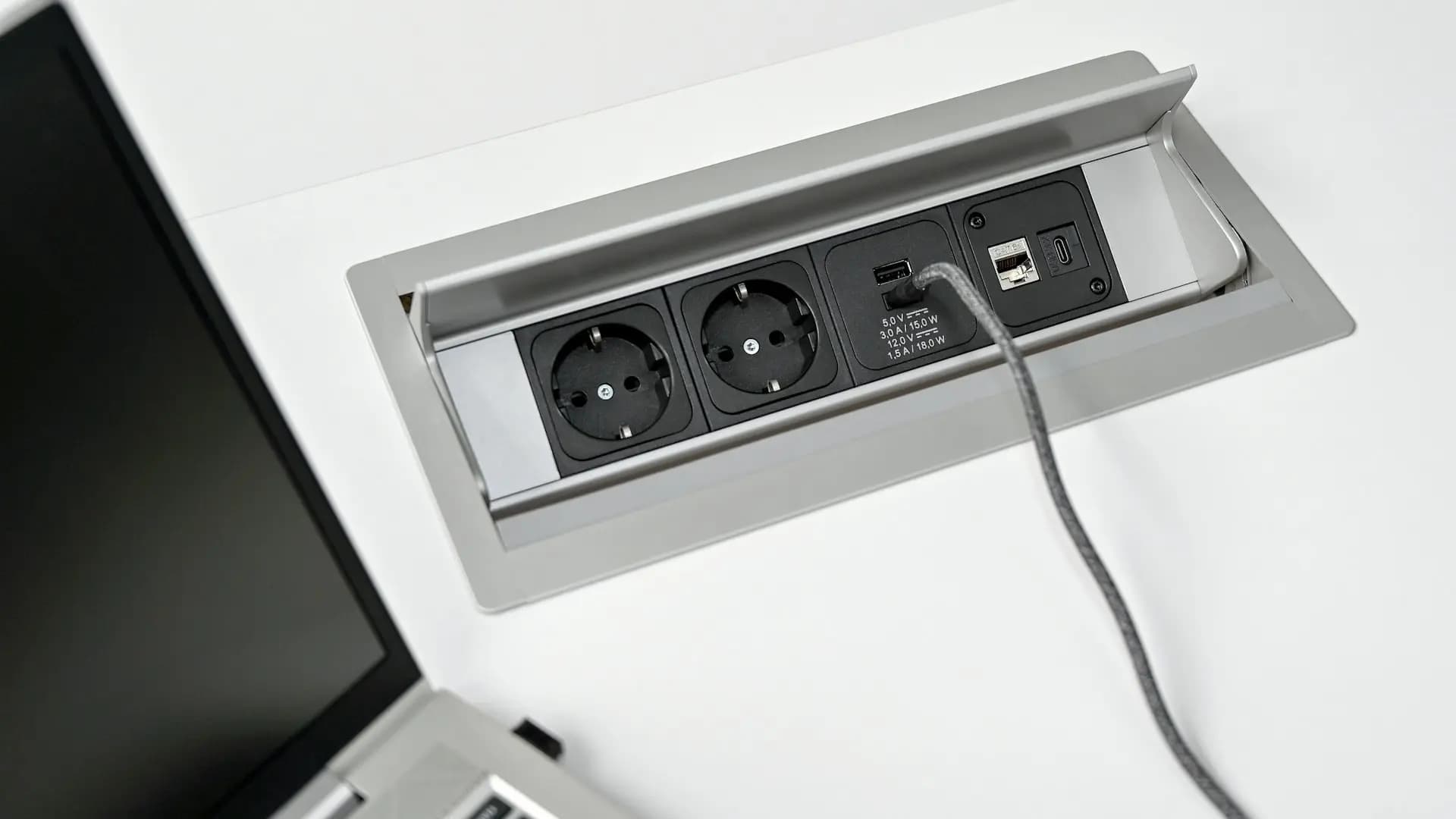 Illustration de l'article : Comment réduire la consommation électrique des appareils électroniques ?