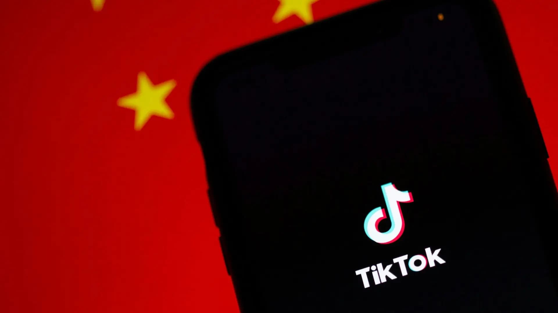Illustration de l'article : TikTok, un outil éducatif ? Oui, mais seulement en Chine