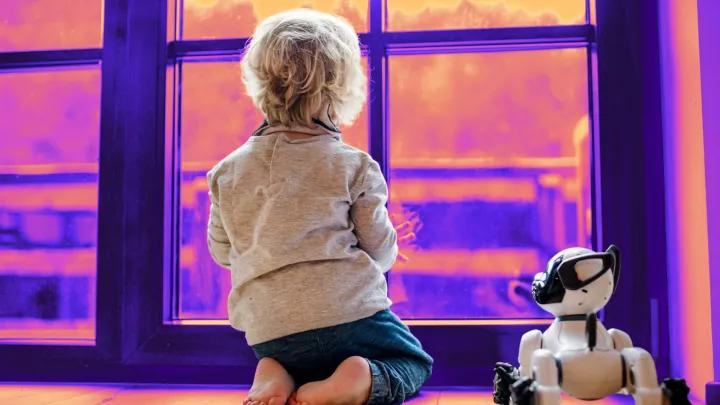 Jouets connectés : quelles précautions pour qu'un enfant s'amuse en toute sécurité ?