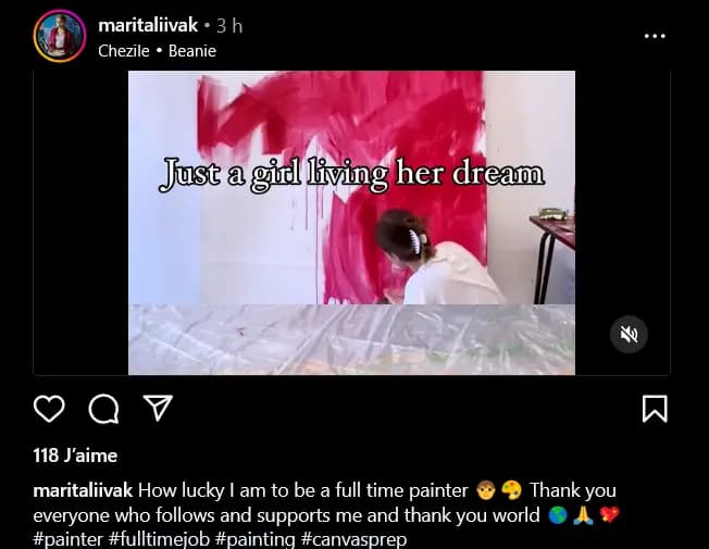 Une artiste sur instagram qui a réalisé une vidéo en accélérant le temps de lecture sur sa manière de crée une oeuvre.